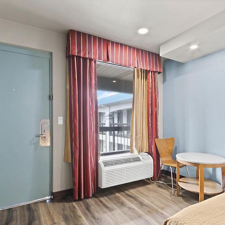 Regency Inn Near Boardwalk & Hurlburt Field Fort Walton Beach Exterior foto